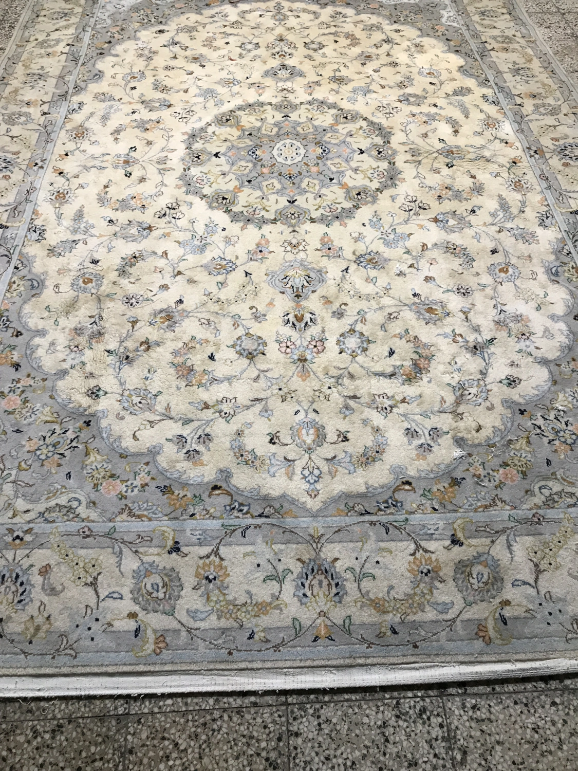 carpet-farshboom-8697375135