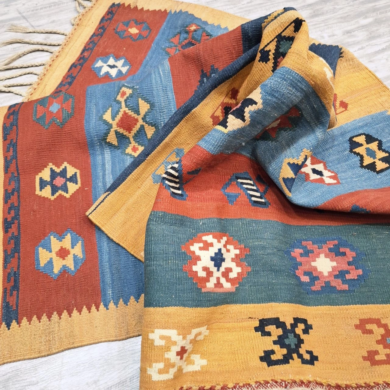 carpet-farshboom-9949073152