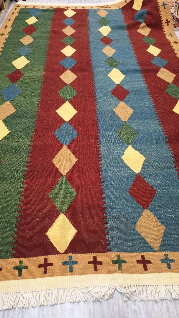carpet-farshboom-9983371747