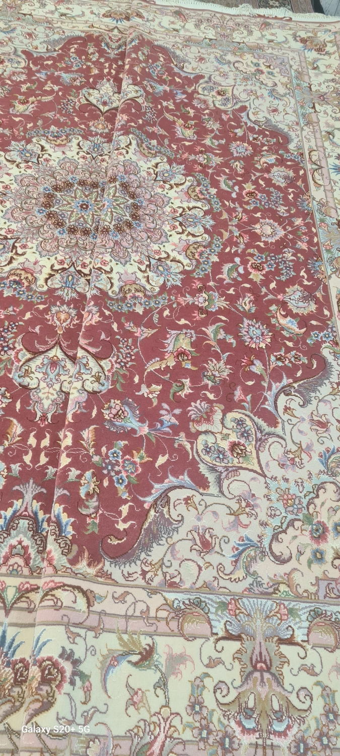 carpet-farshboom-1170954948