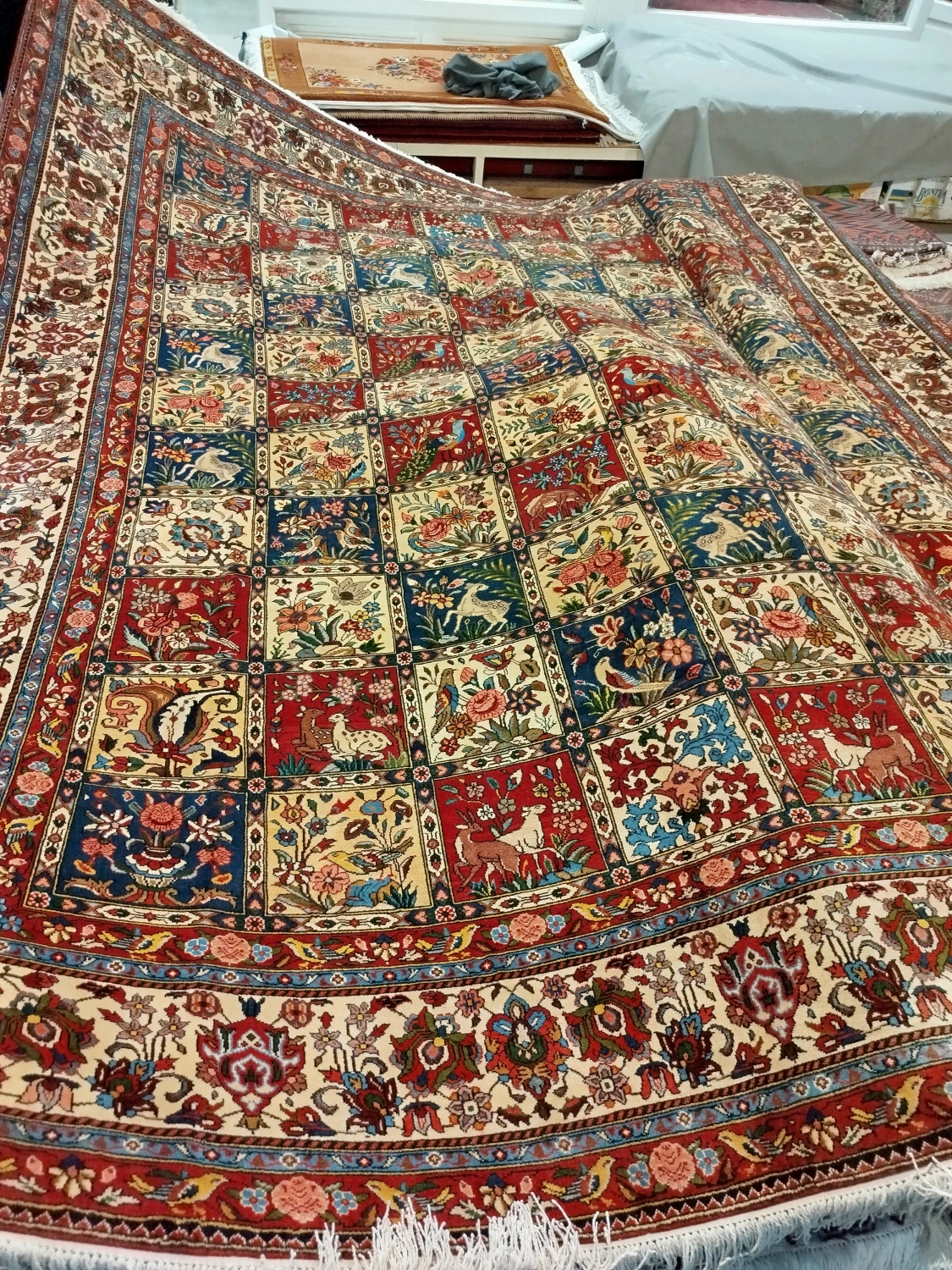 carpet-farshboom-1443403449