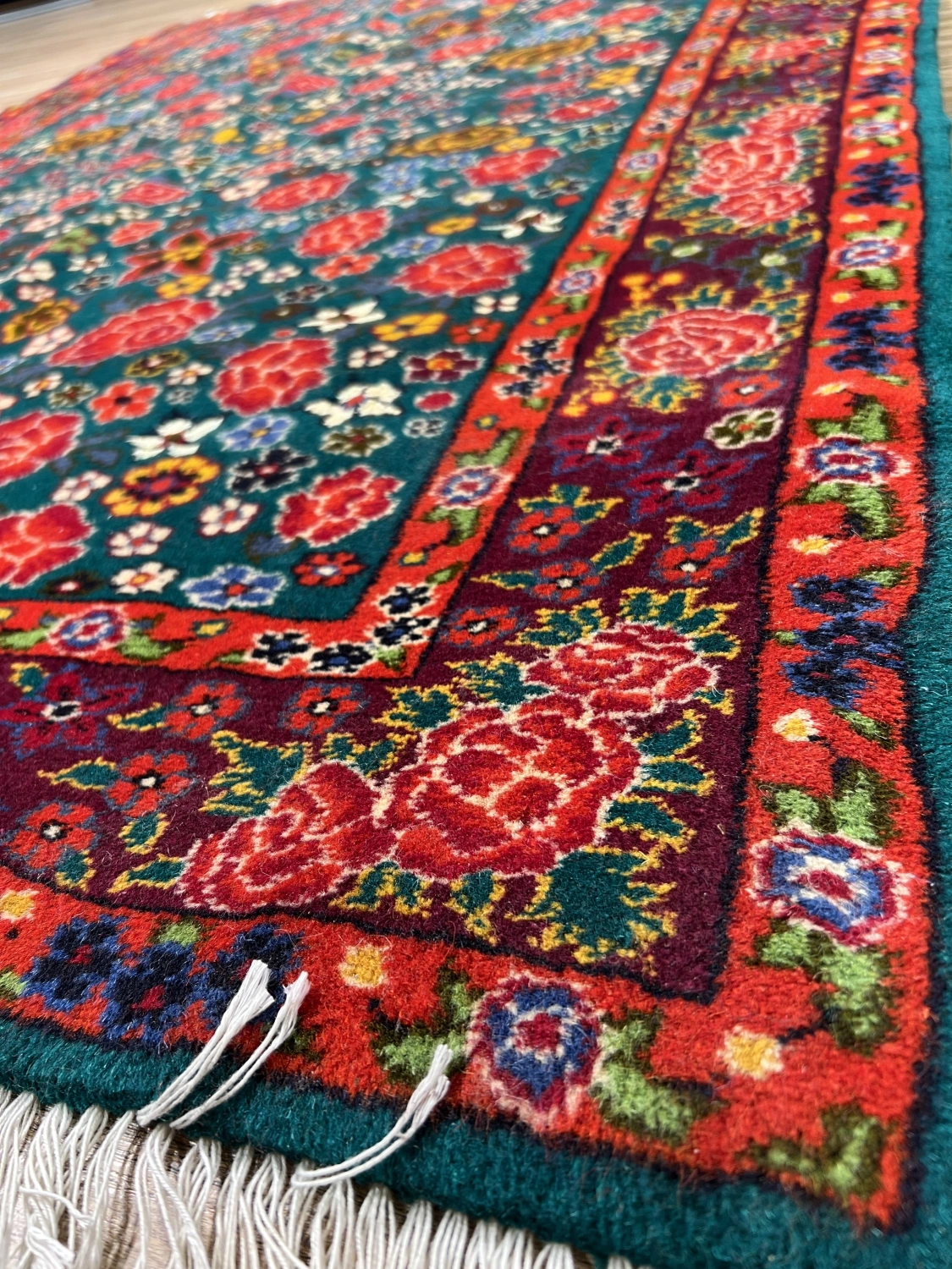 carpet-farshboom-1732881927