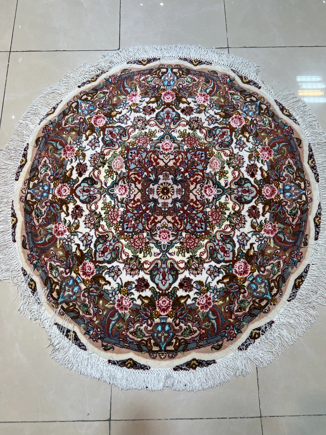 carpet-farshboom-1884157995