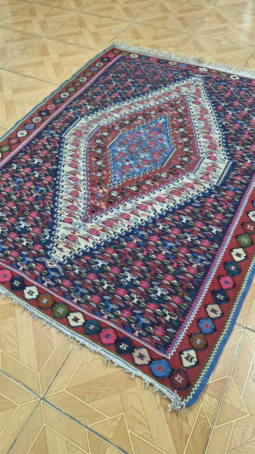 carpet-farshboom-2204050354