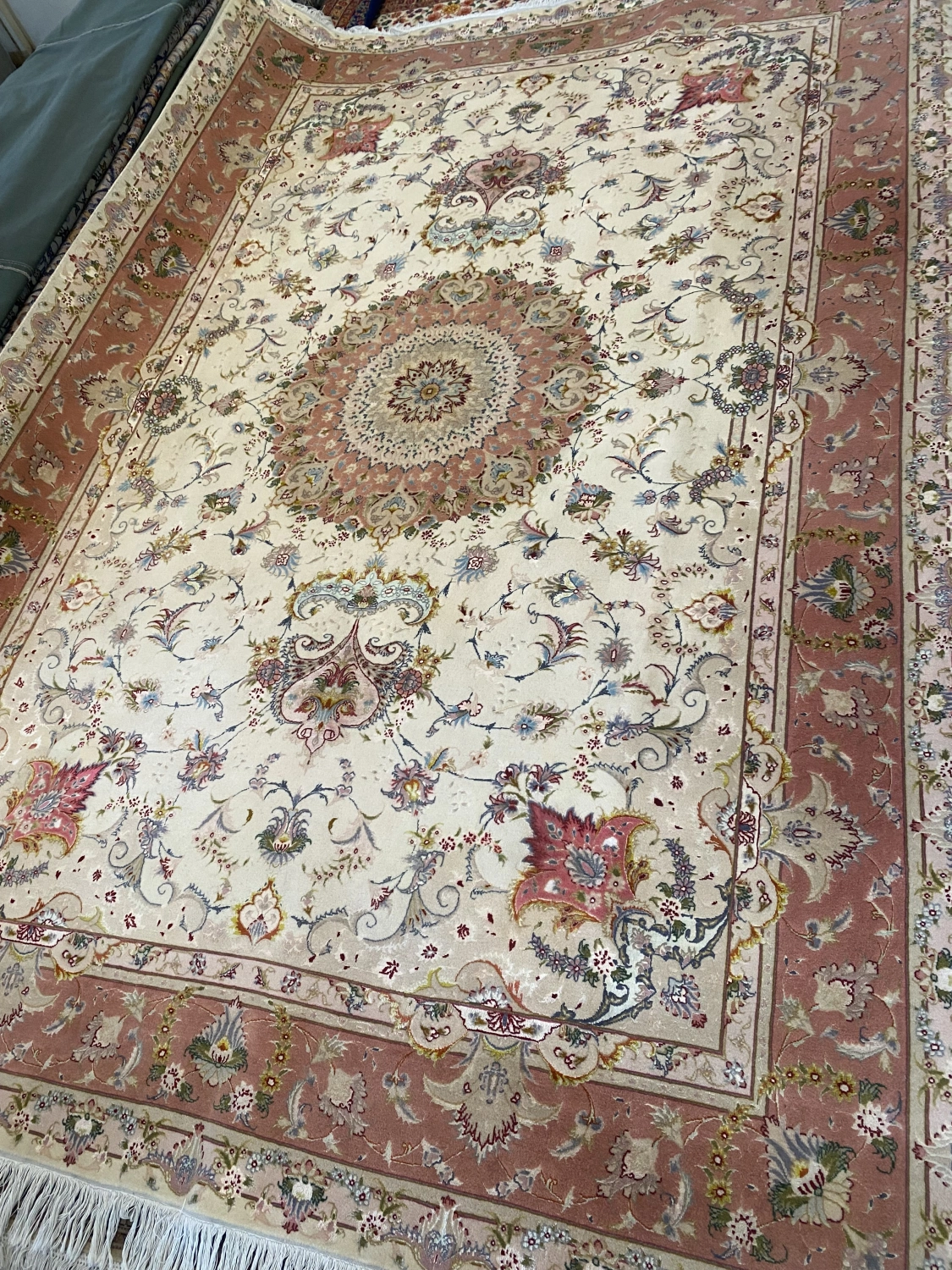carpet-farshboom-2844449393