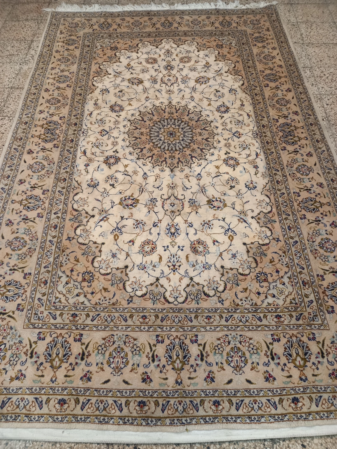 carpet-farshboom-3403009330