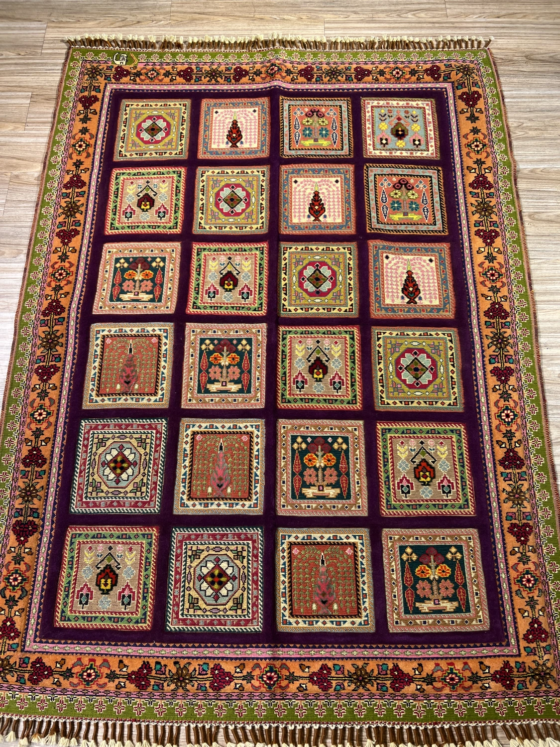 carpet-farshboom-3470946461