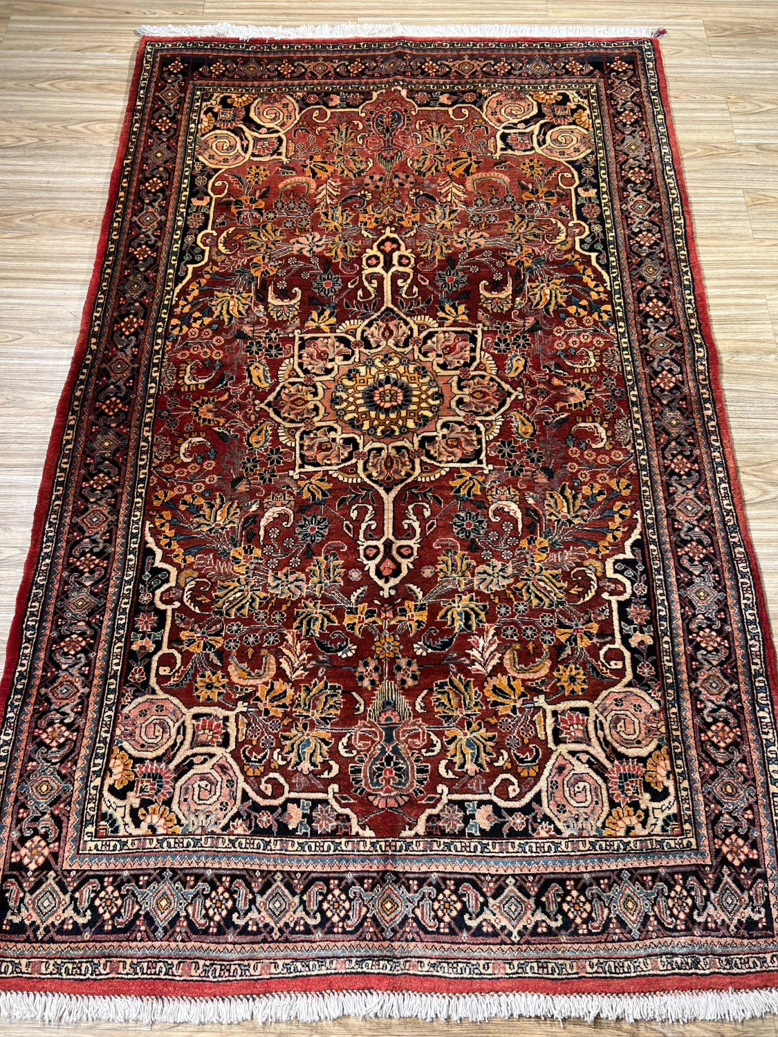 carpet-farshboom-3787950990