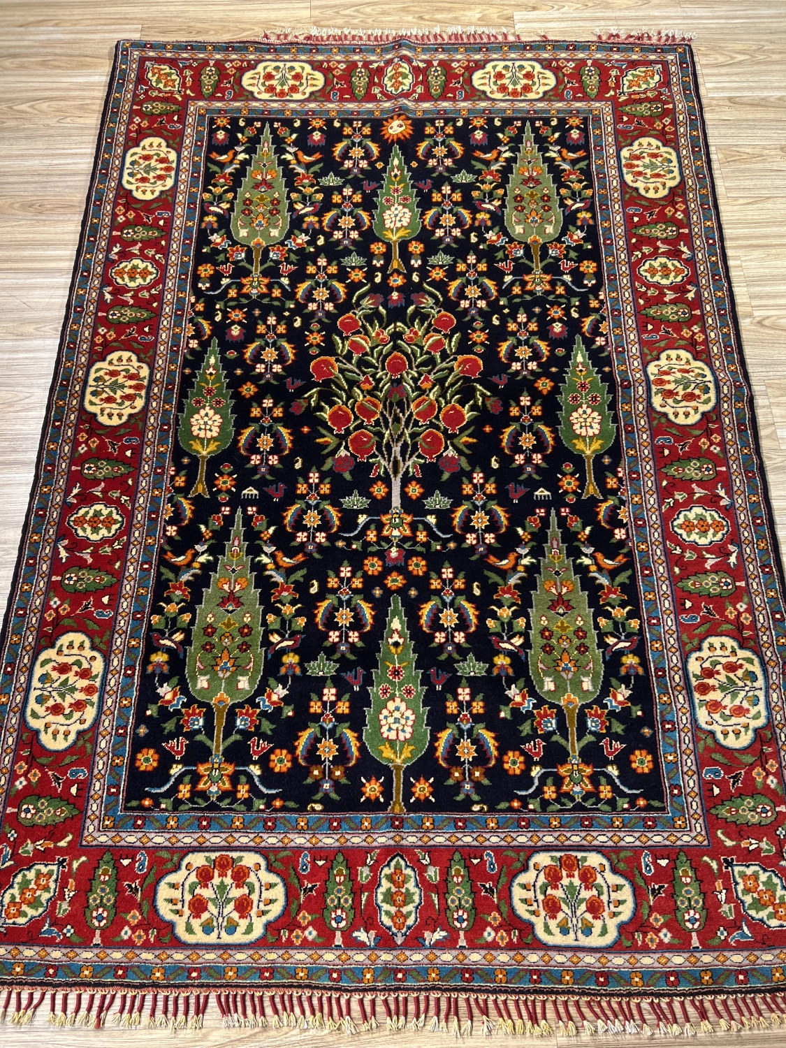 carpet-farshboom-3871044922