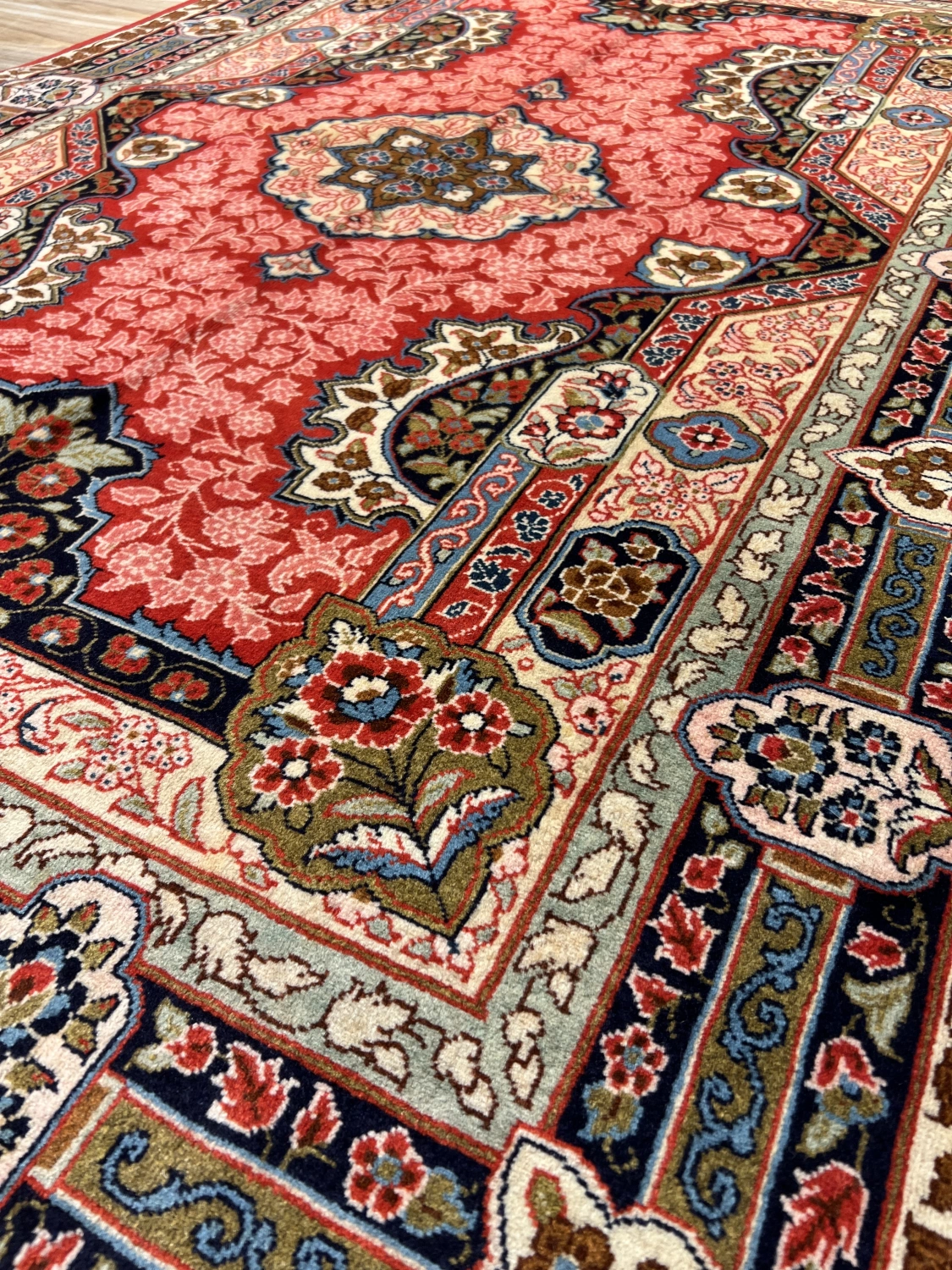 carpet-farshboom-4037849264