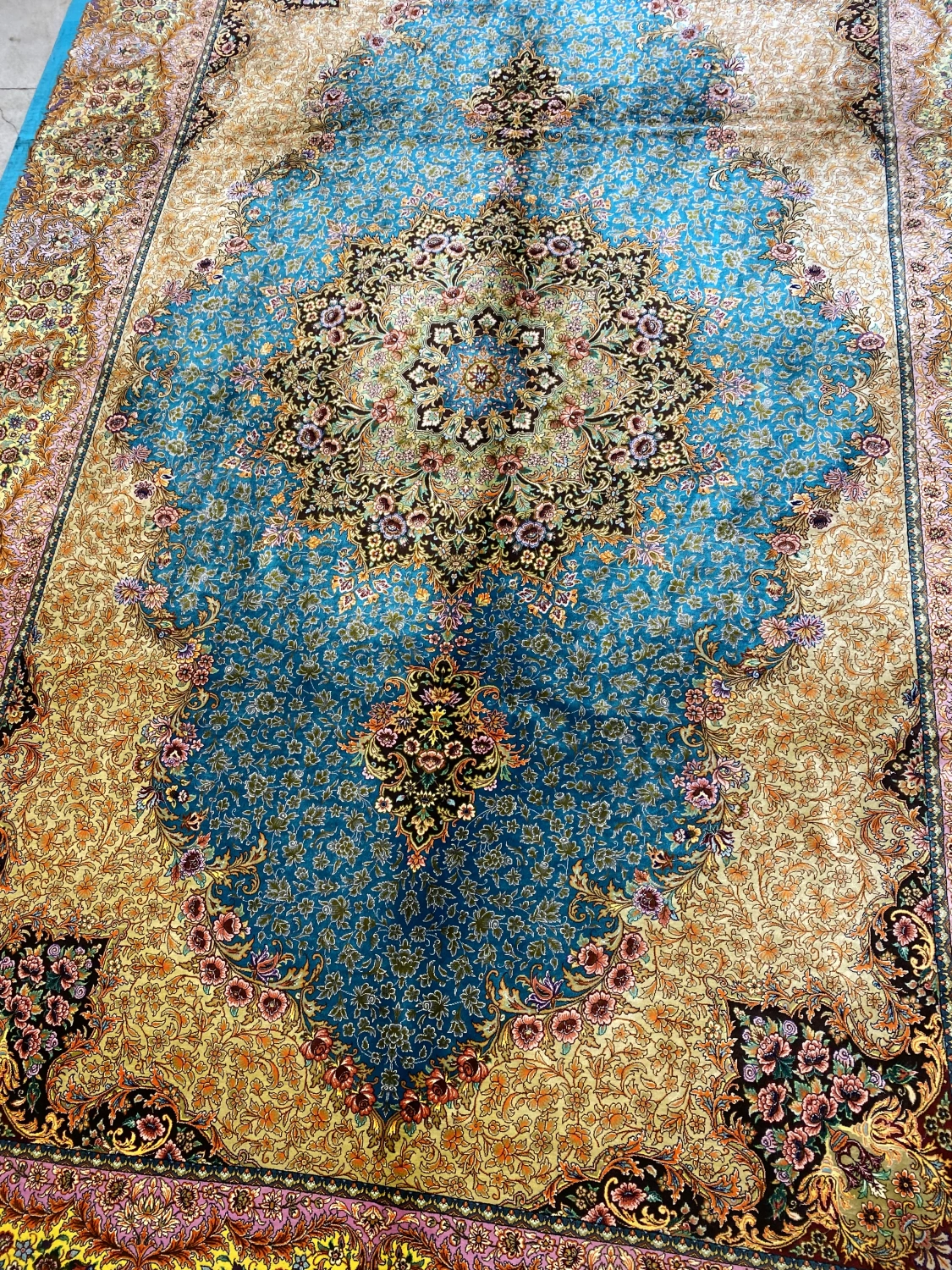 carpet-farshboom-4846802612