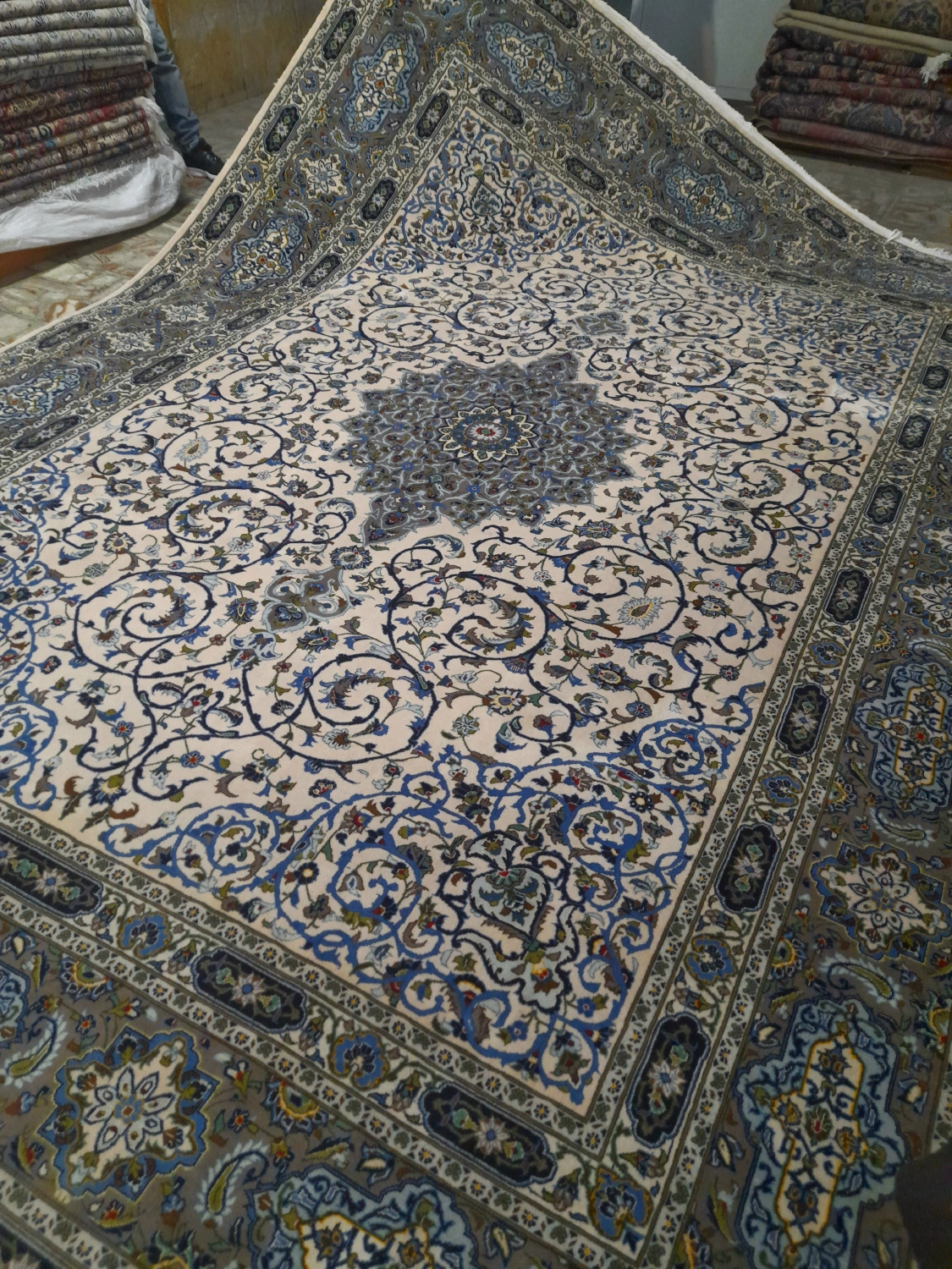 carpet-farshboom-5861376207