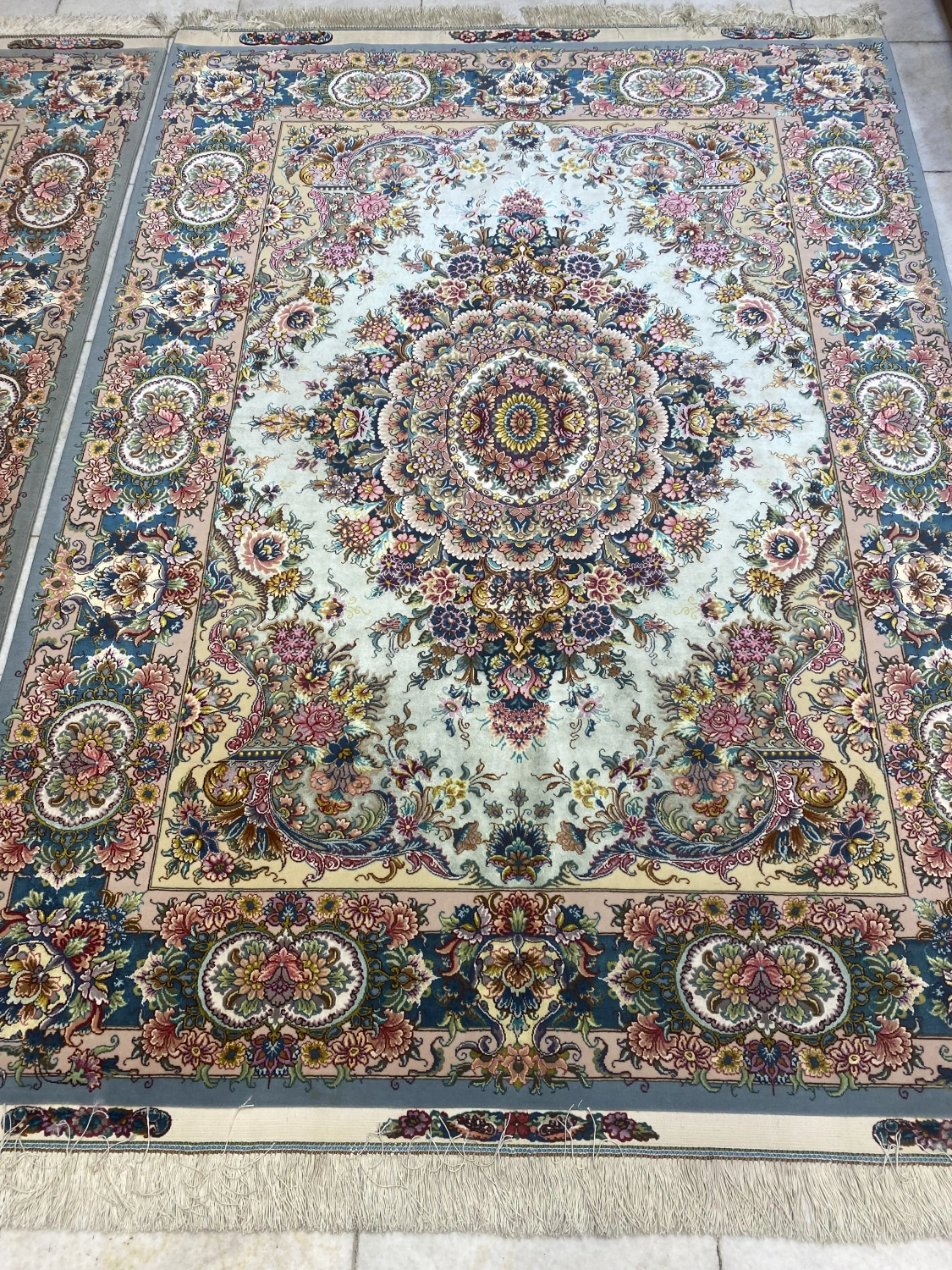 carpet-farshboom-6939650783