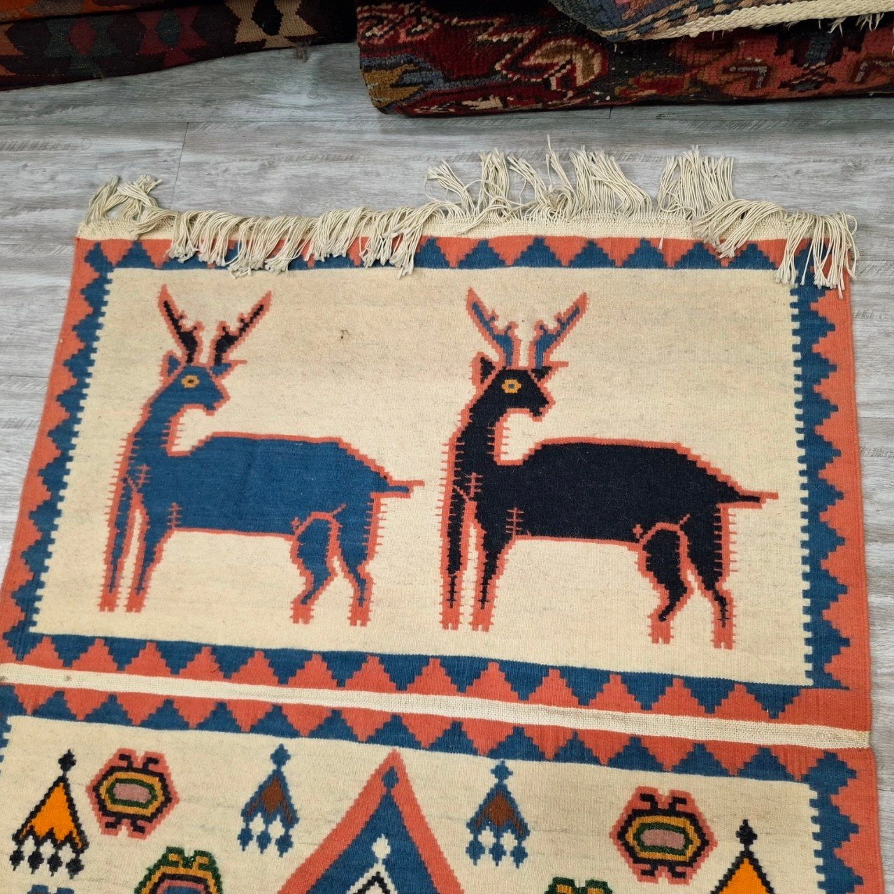 carpet-farshboom-7492807861