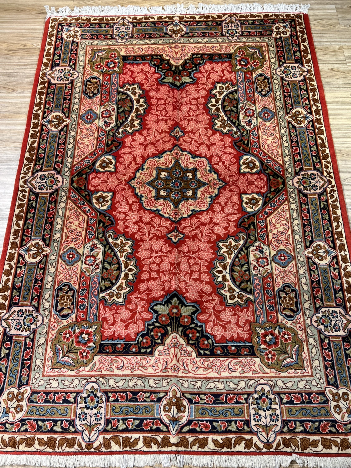carpet-farshboom-7877359679