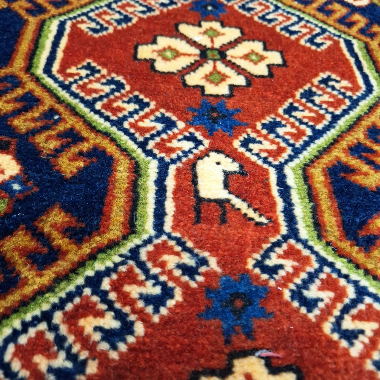 carpet-farshboom-8773556650