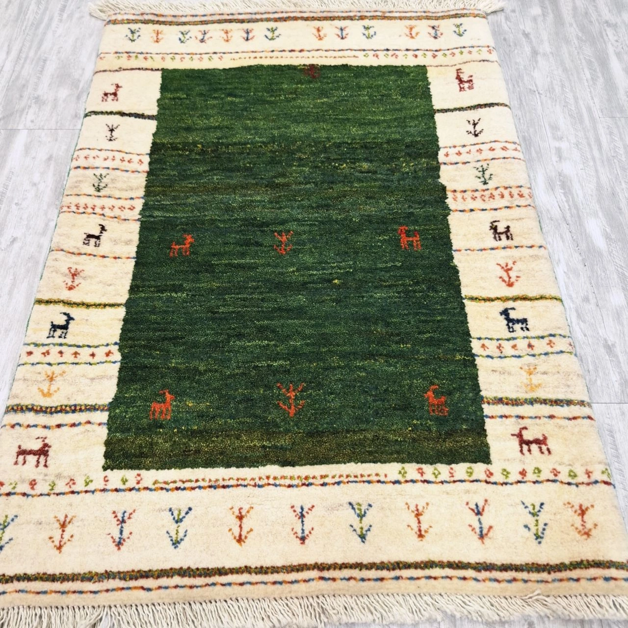 carpet-farshboom-8903704794