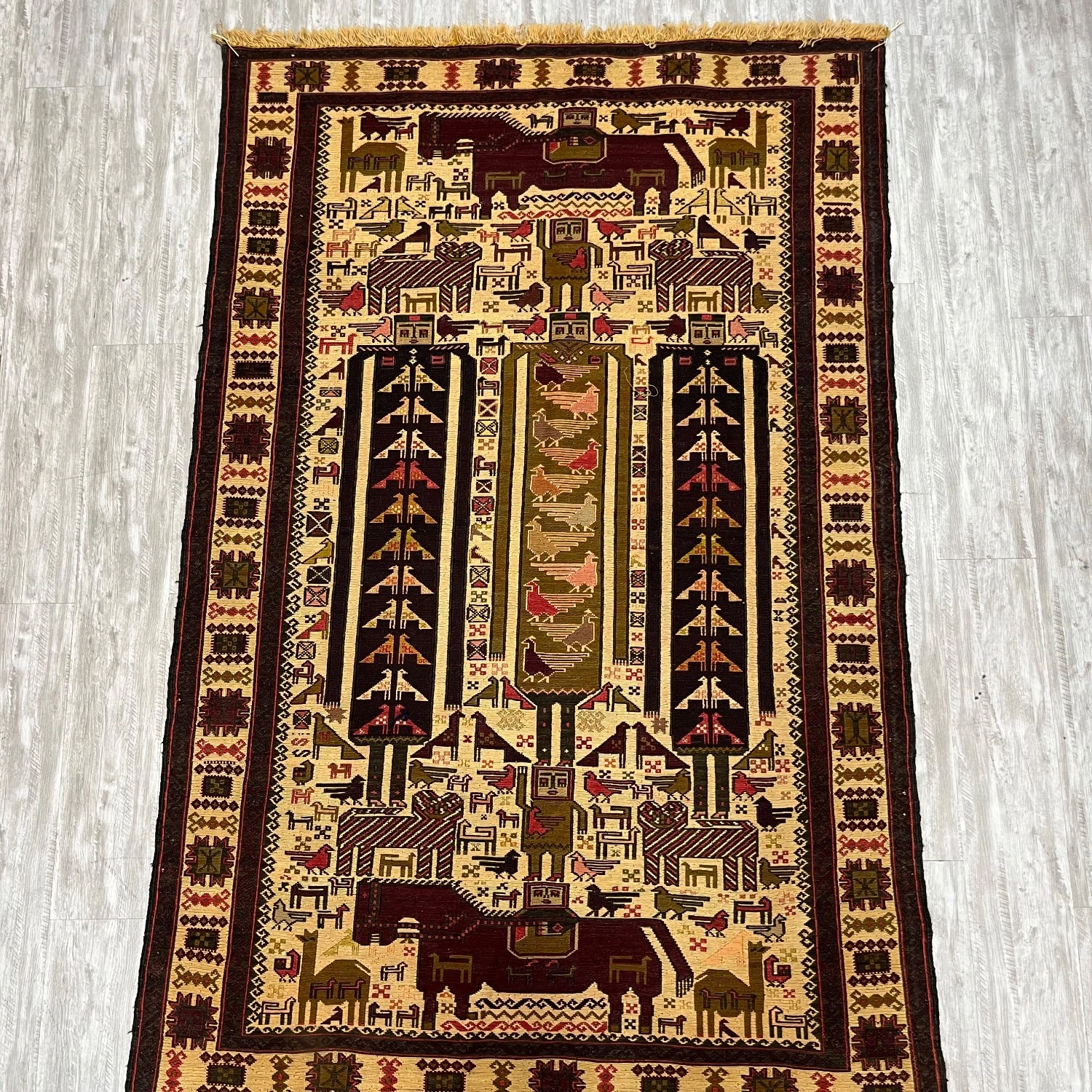 carpet-farshboom-0327079639