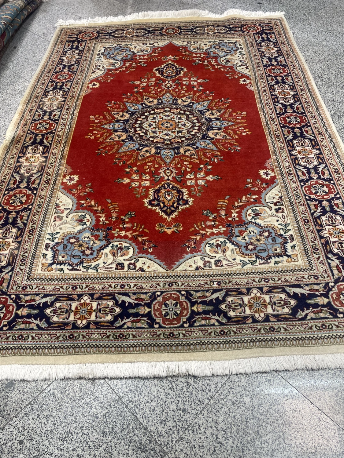 carpet-farshboom-0641187236