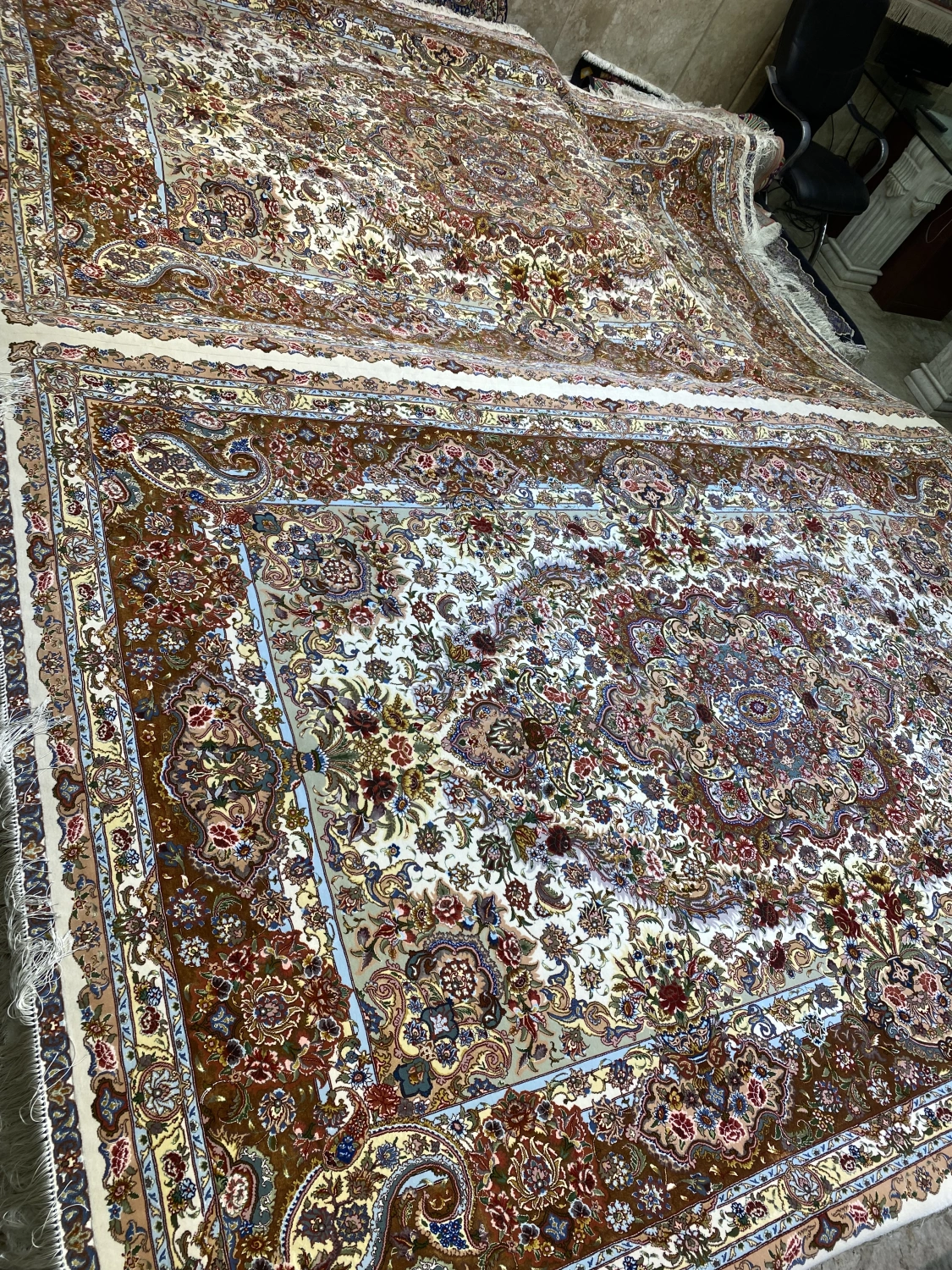 carpet-farshboom-0976870131