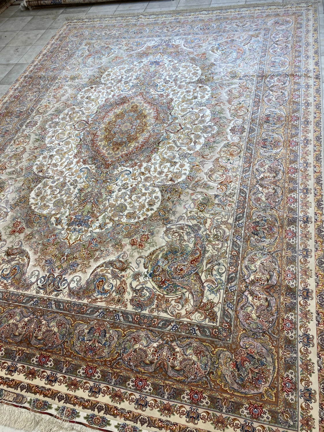carpet-farshboom-1042026097