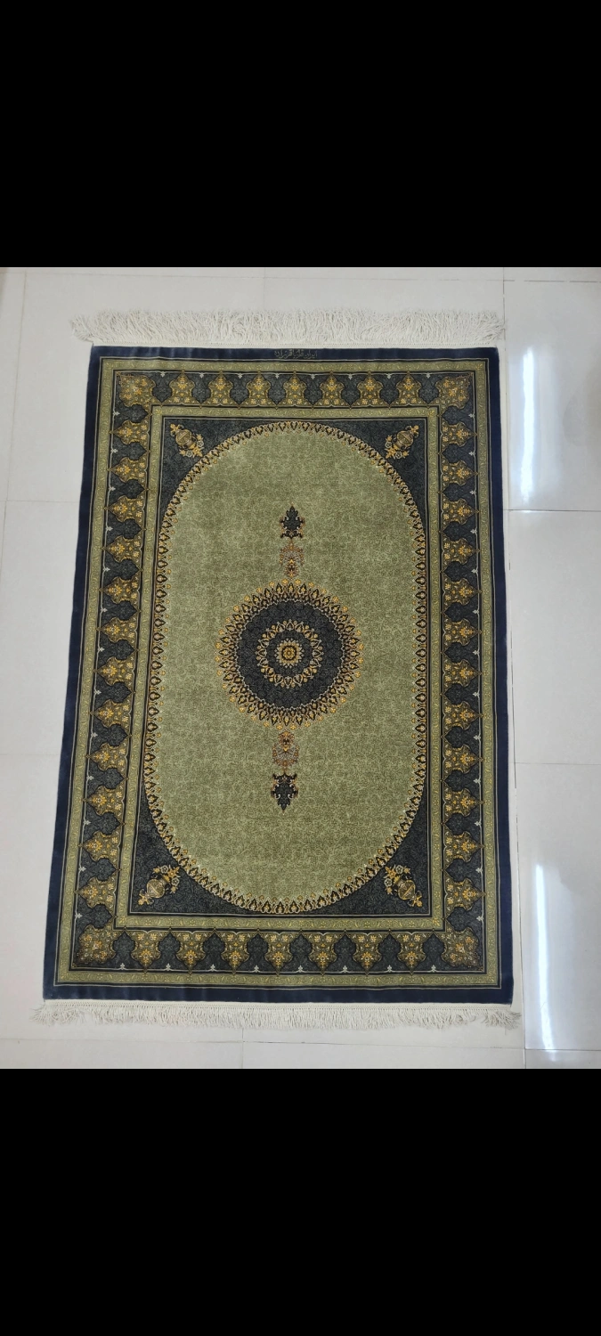 carpet-farshboom-1044258198