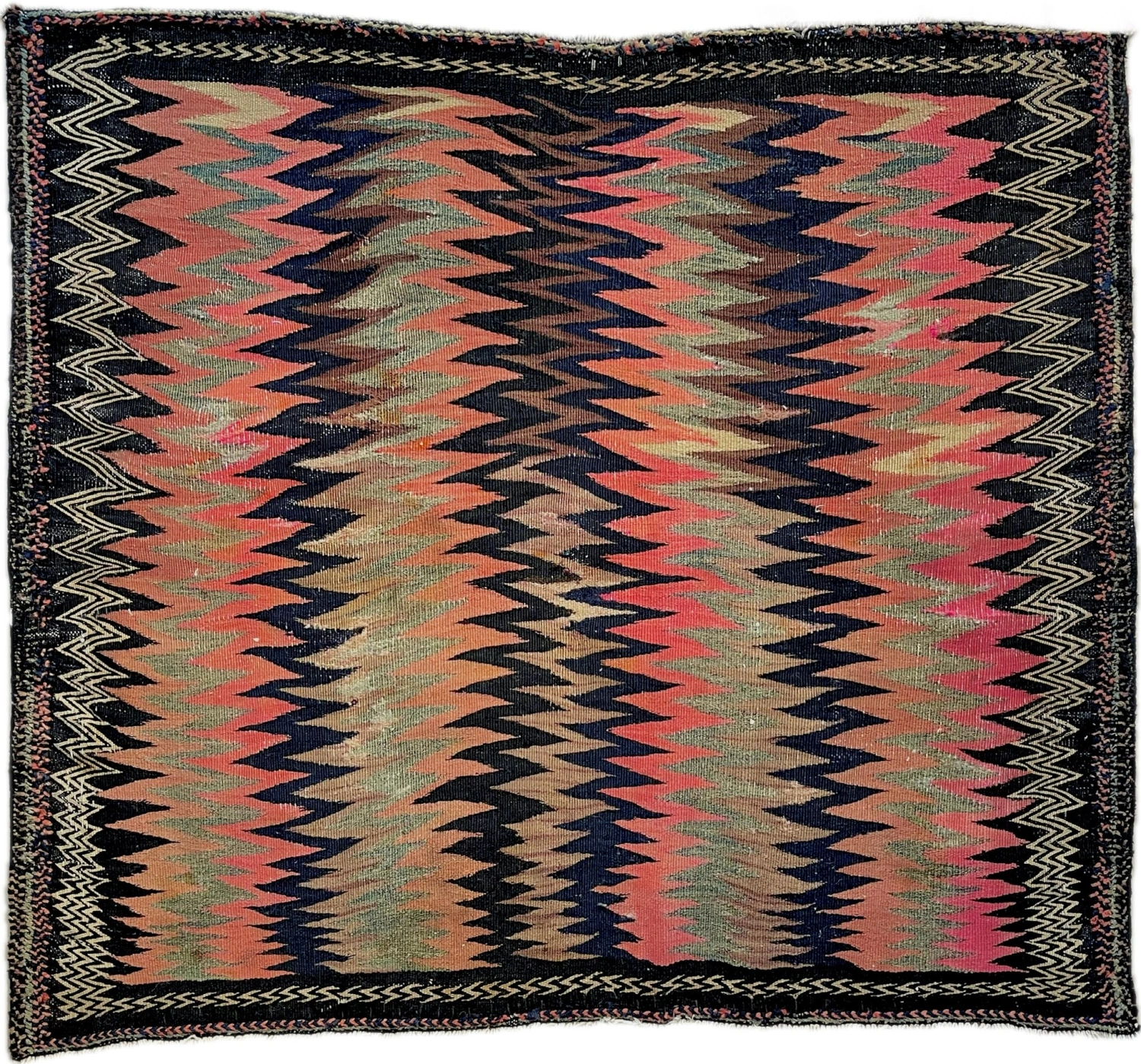 carpet-farshboom-1071632741