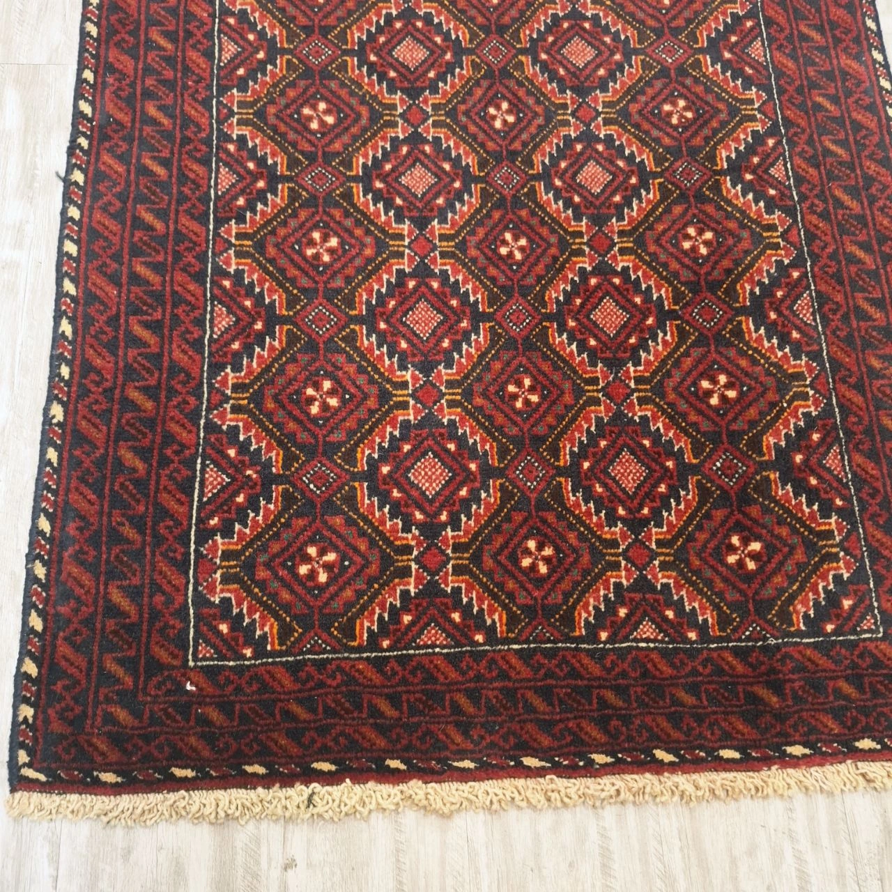 carpet-farshboom-1087955522