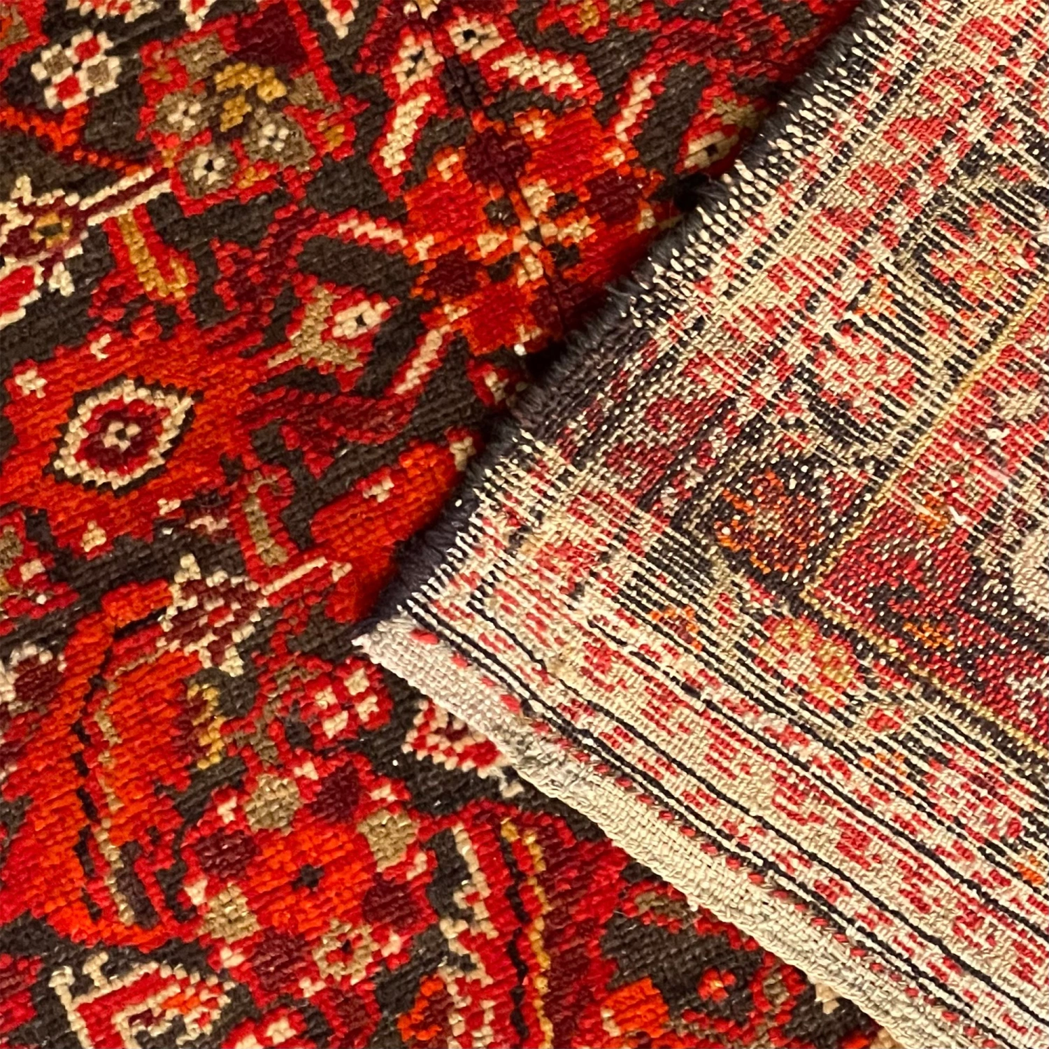 carpet-farshboom-1132295160