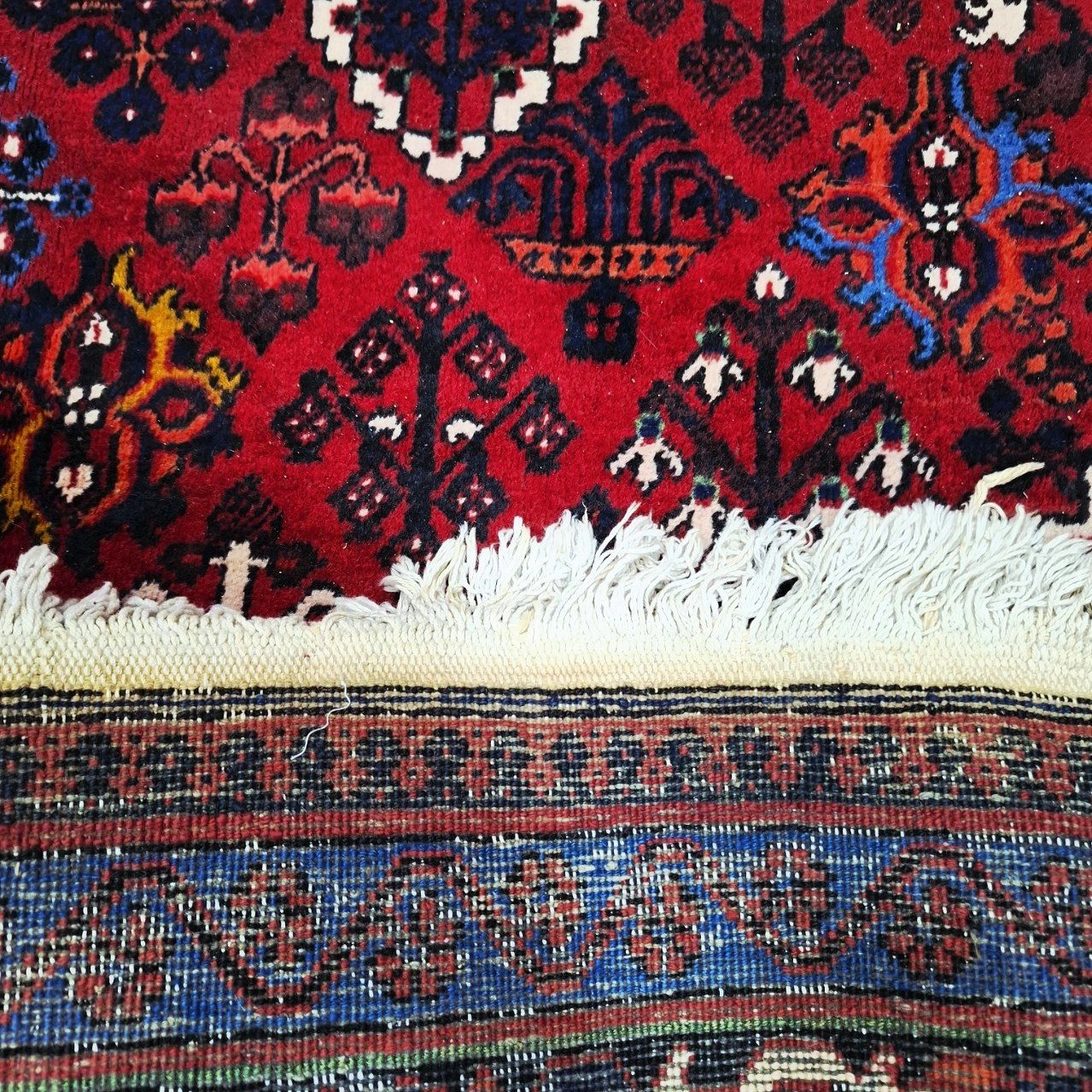 carpet-farshboom-1229489932