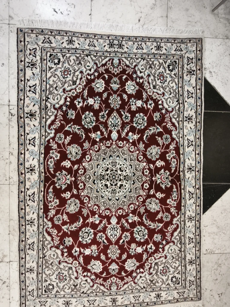 carpet-farshboom-1316484295