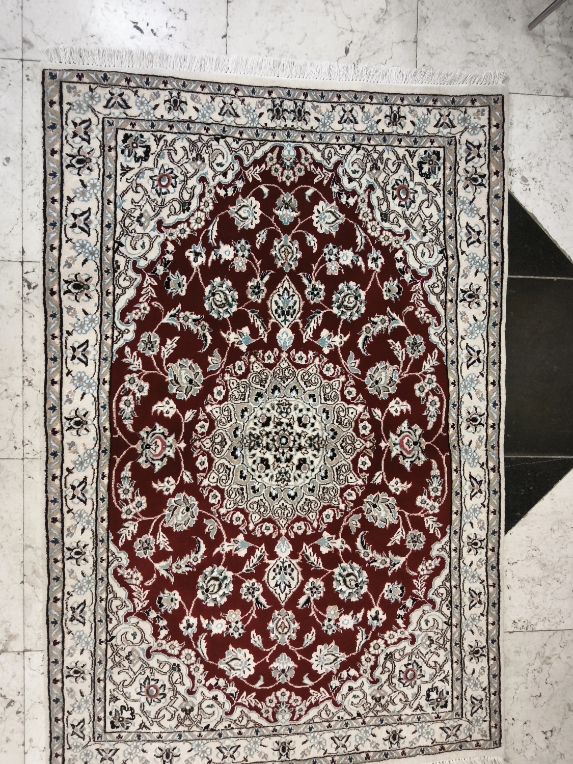 carpet-farshboom-1316484295