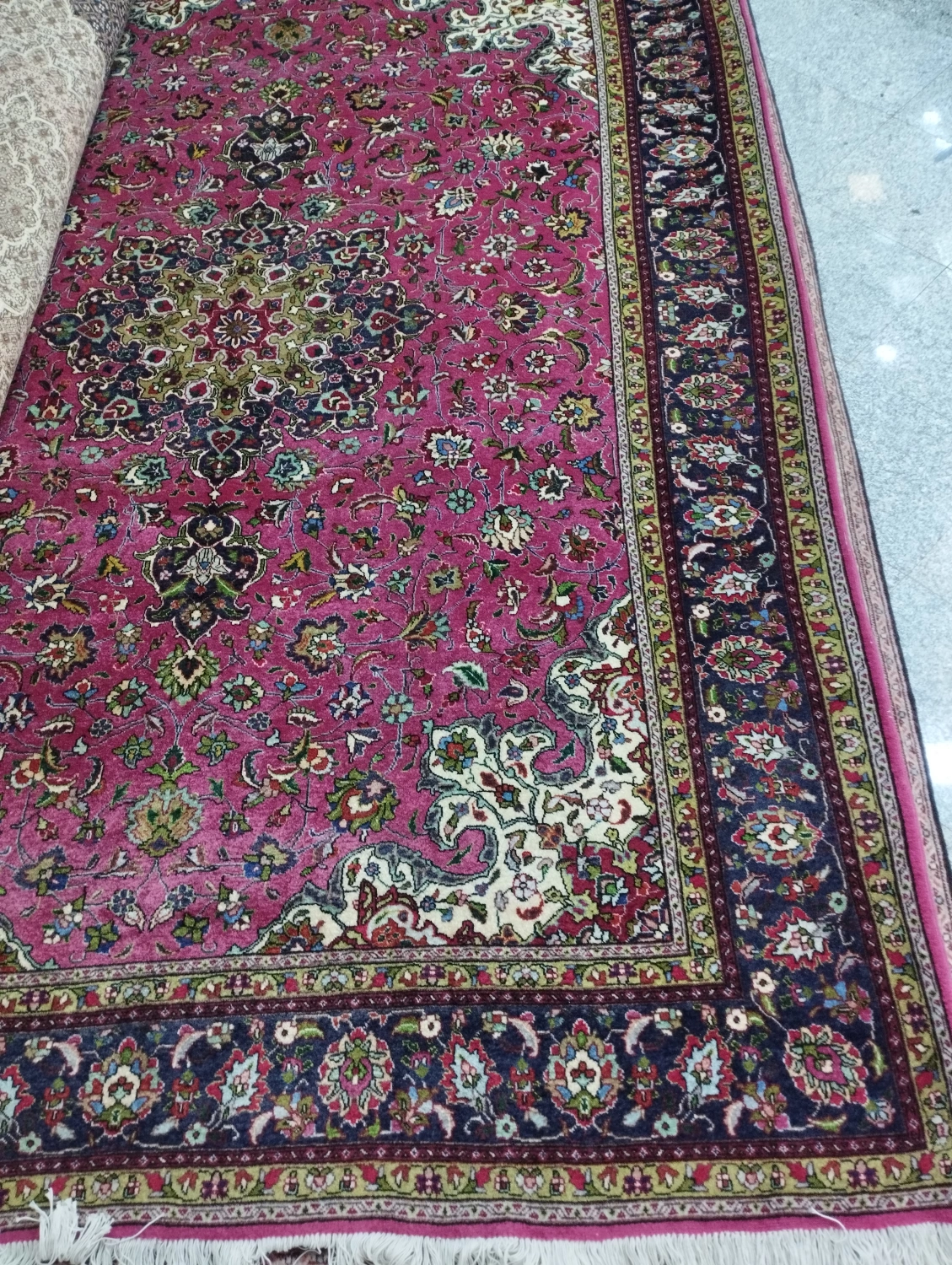 carpet-farshboom-1380709565