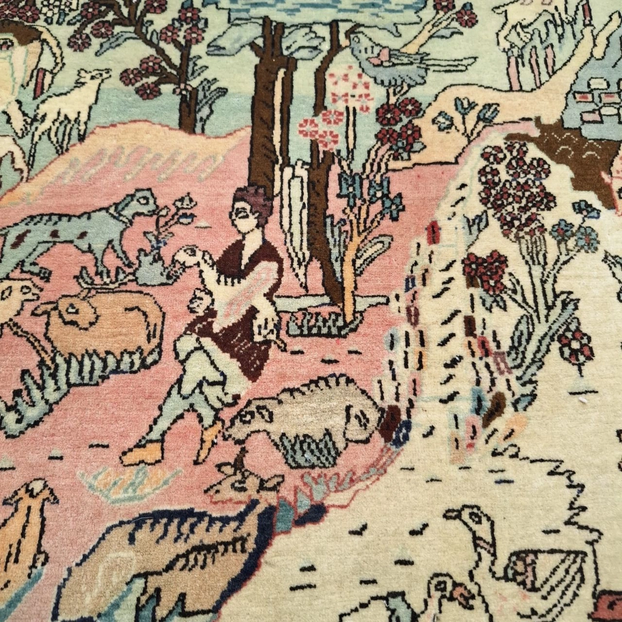 carpet-farshboom-1446750190