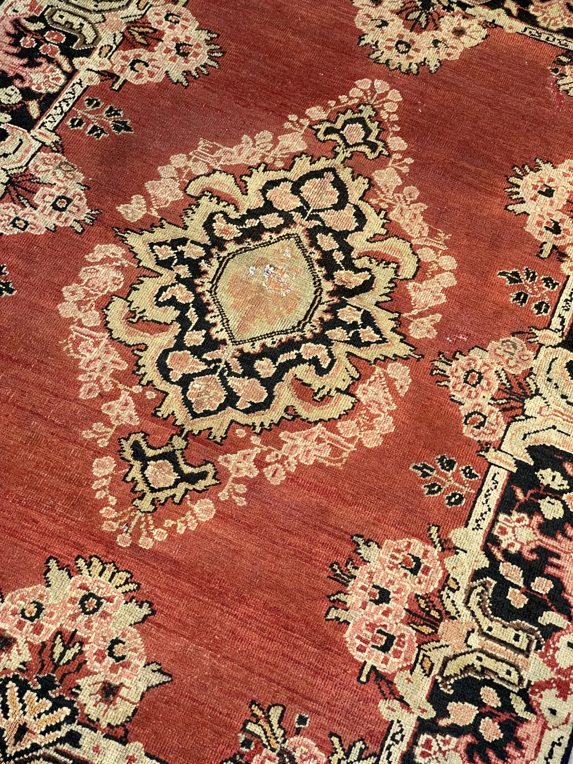 carpet-farshboom-1502356482