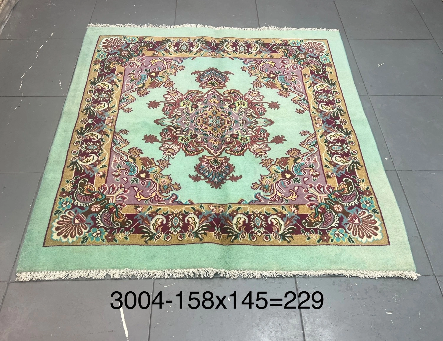 carpet-farshboom-1532797177