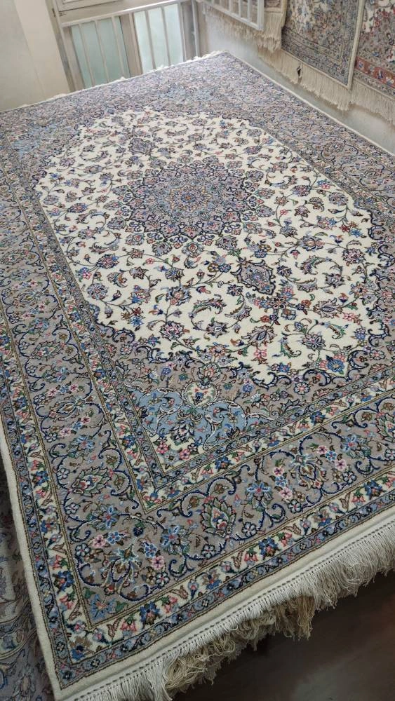 carpet-farshboom-1541438897