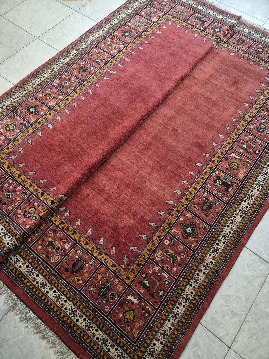 carpet-farshboom-1562141570
