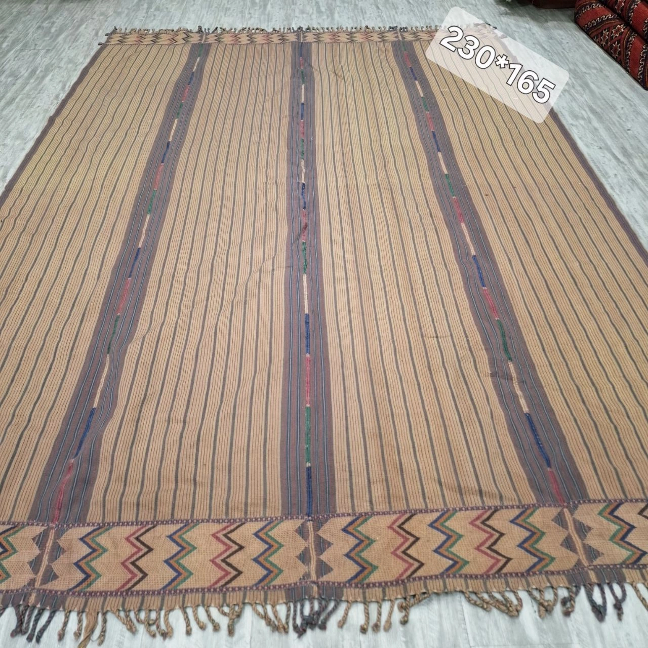 carpet-farshboom-1872912277