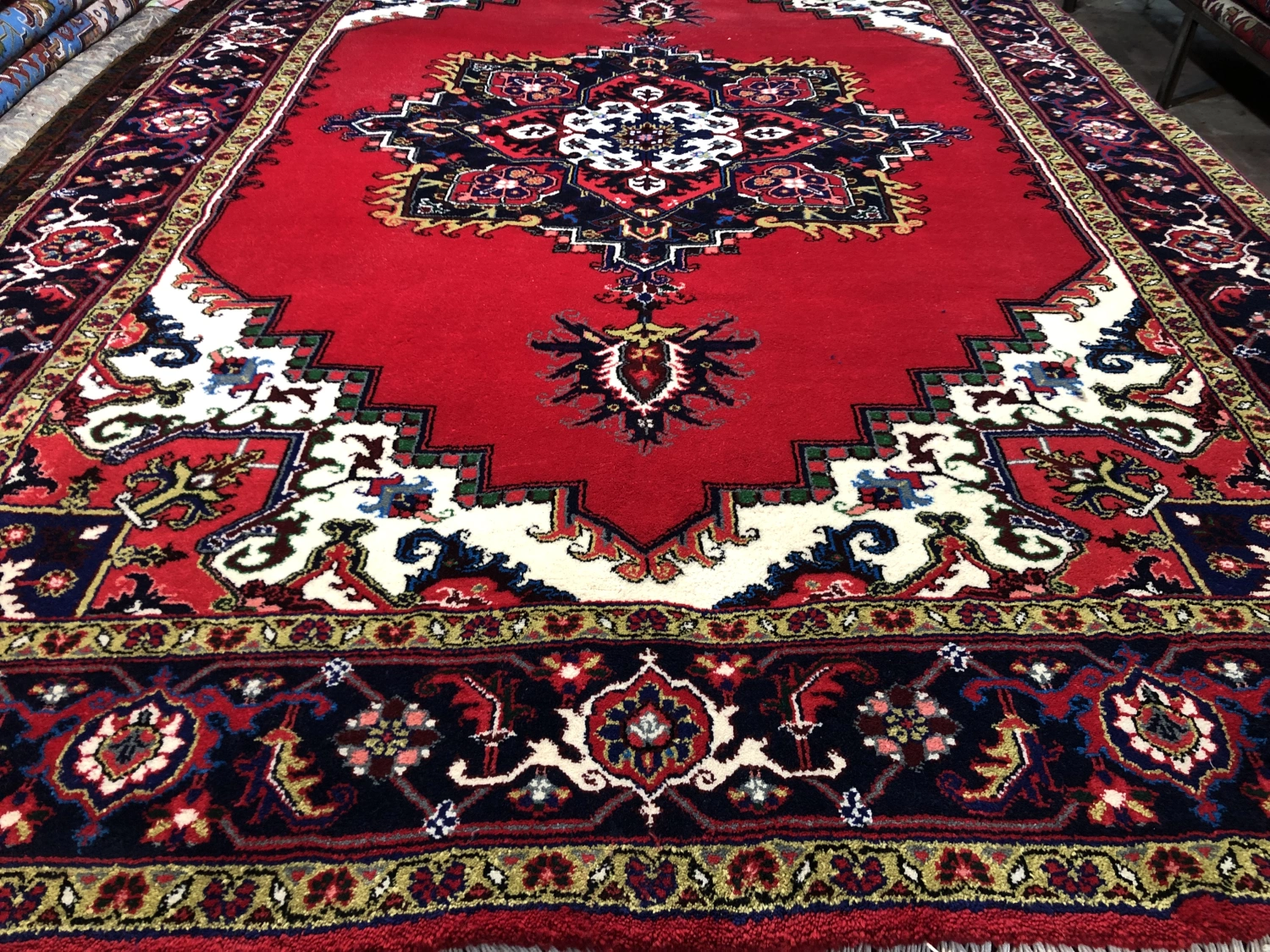 carpet-farshboom-1907158301