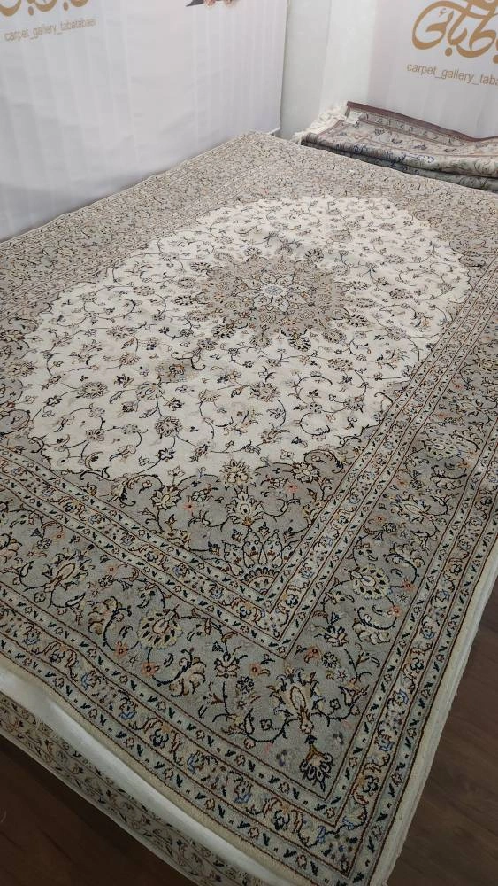 carpet-farshboom-1945690765