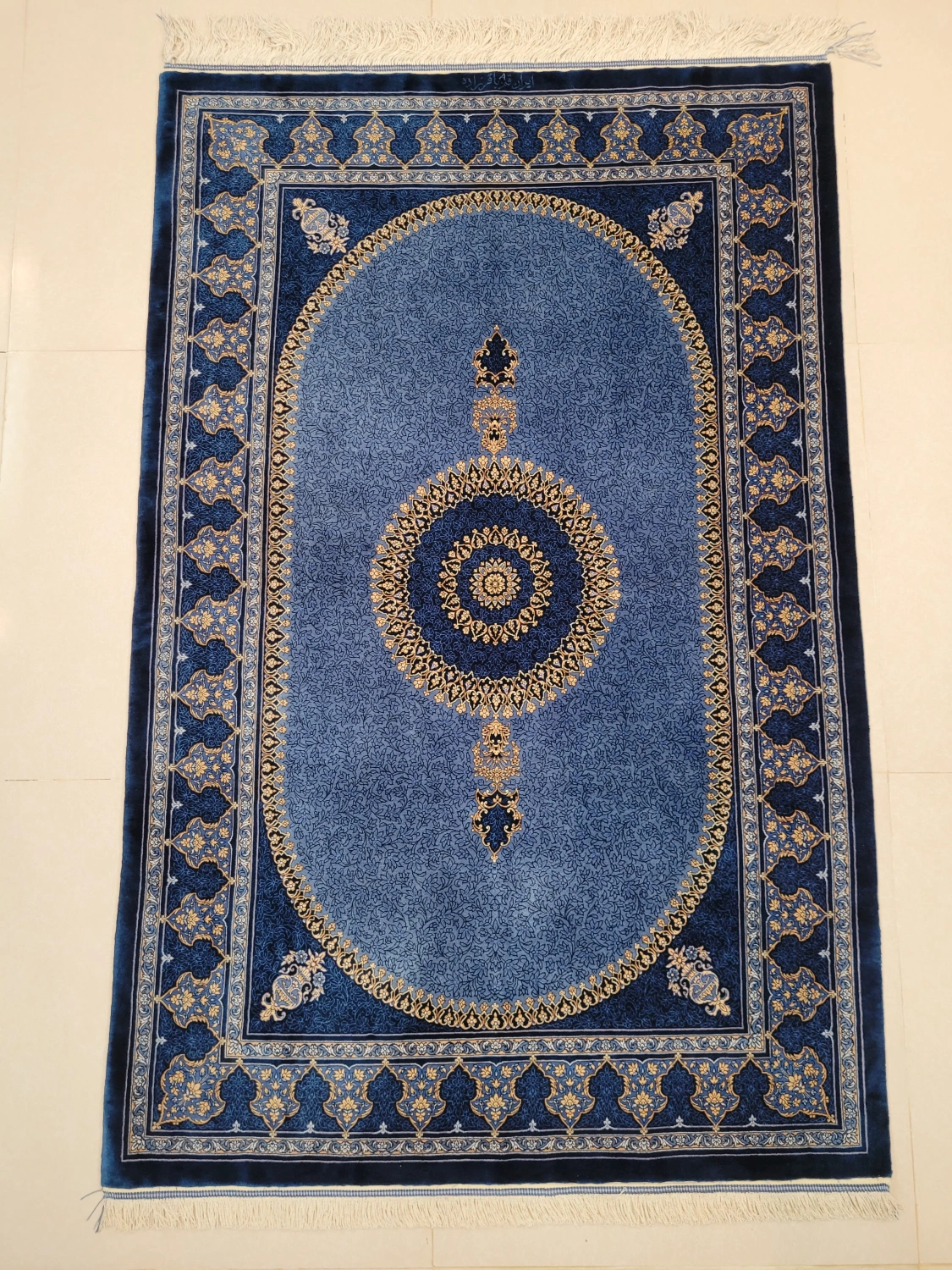 carpet-farshboom-2110838352