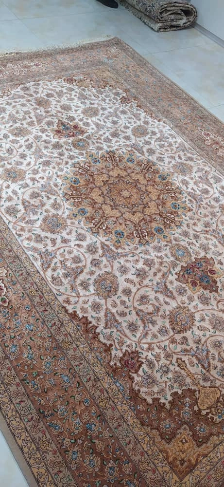 carpet-farshboom-2175938733