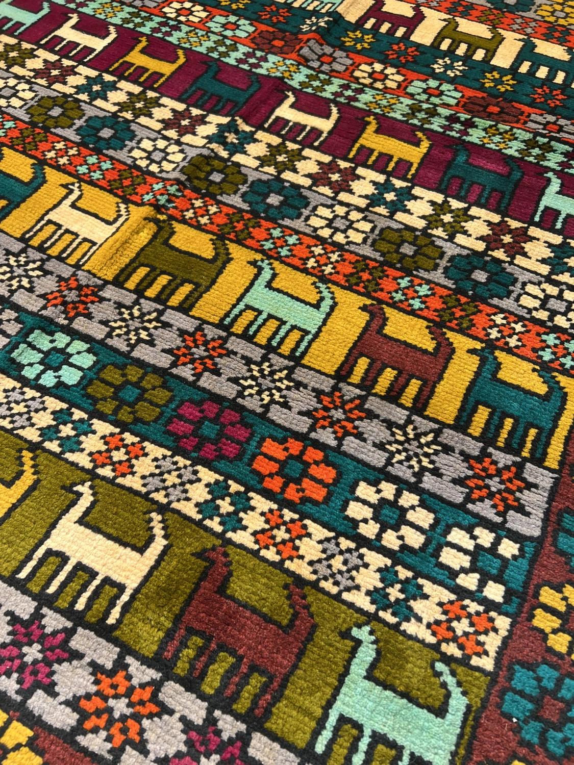 carpet-farshboom-2658735163