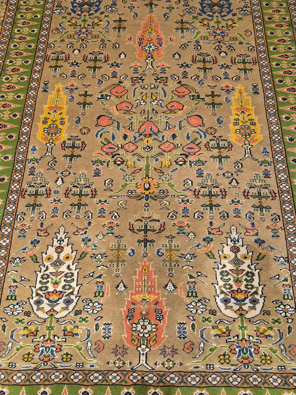 carpet-farshboom-2664331549