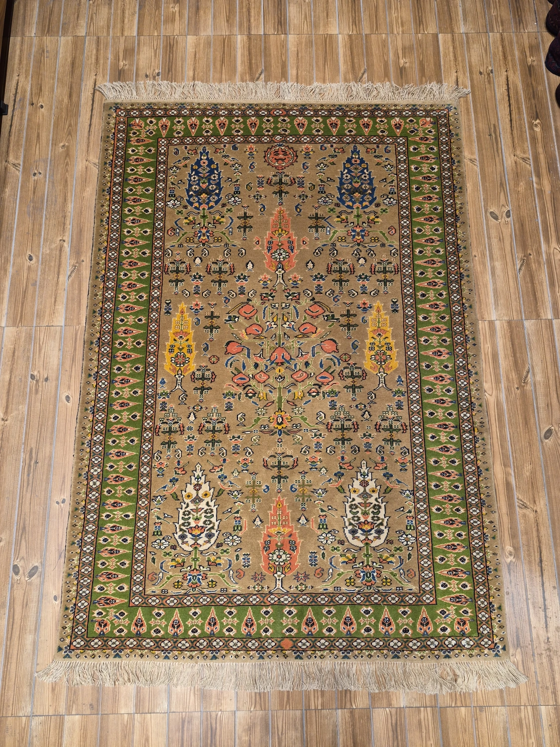 carpet-farshboom-2823517720