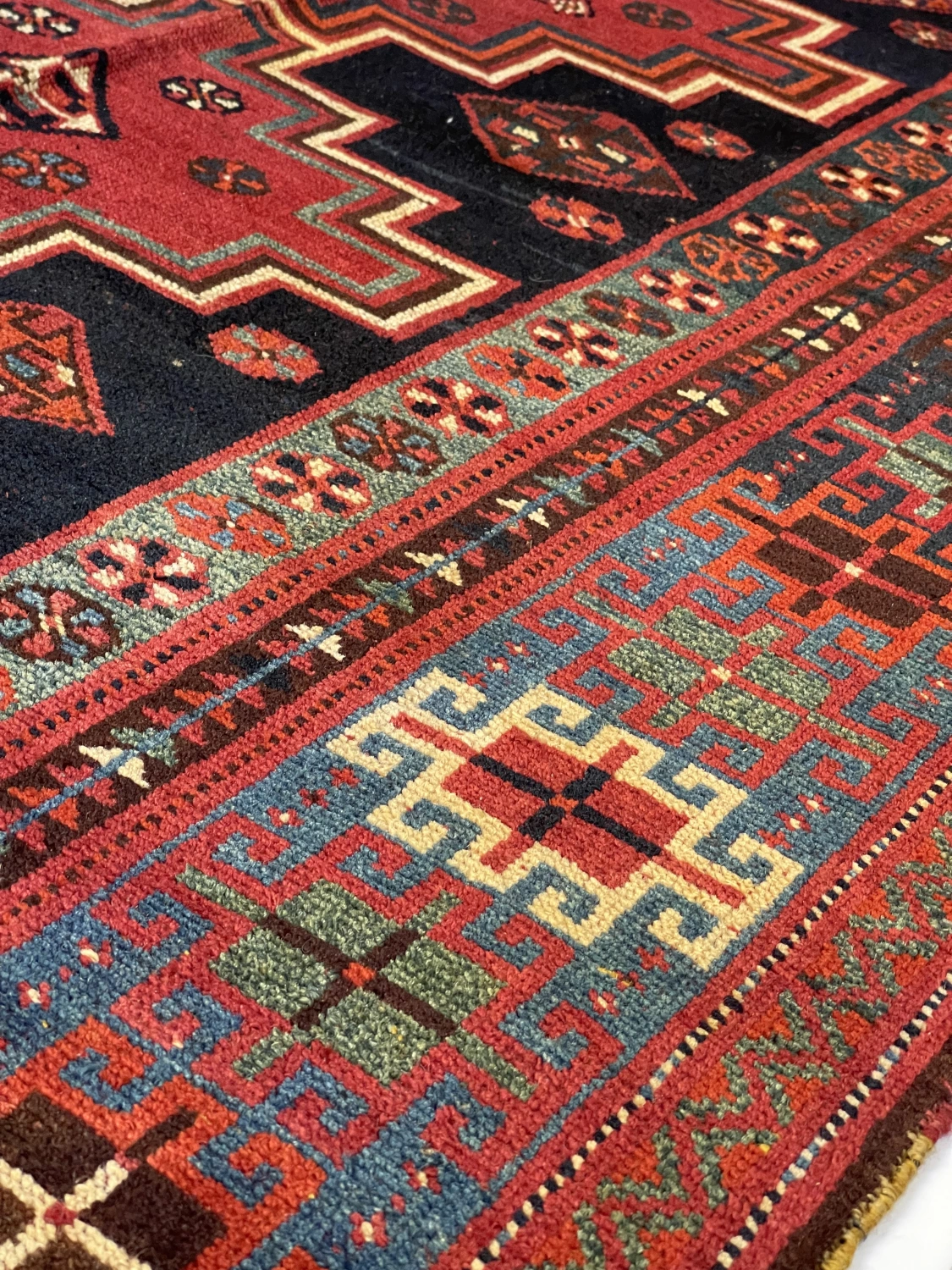 carpet-farshboom-2842555622