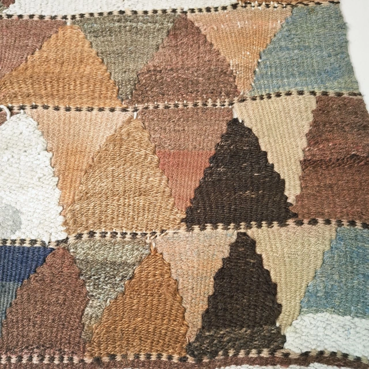 carpet-farshboom-2967648740