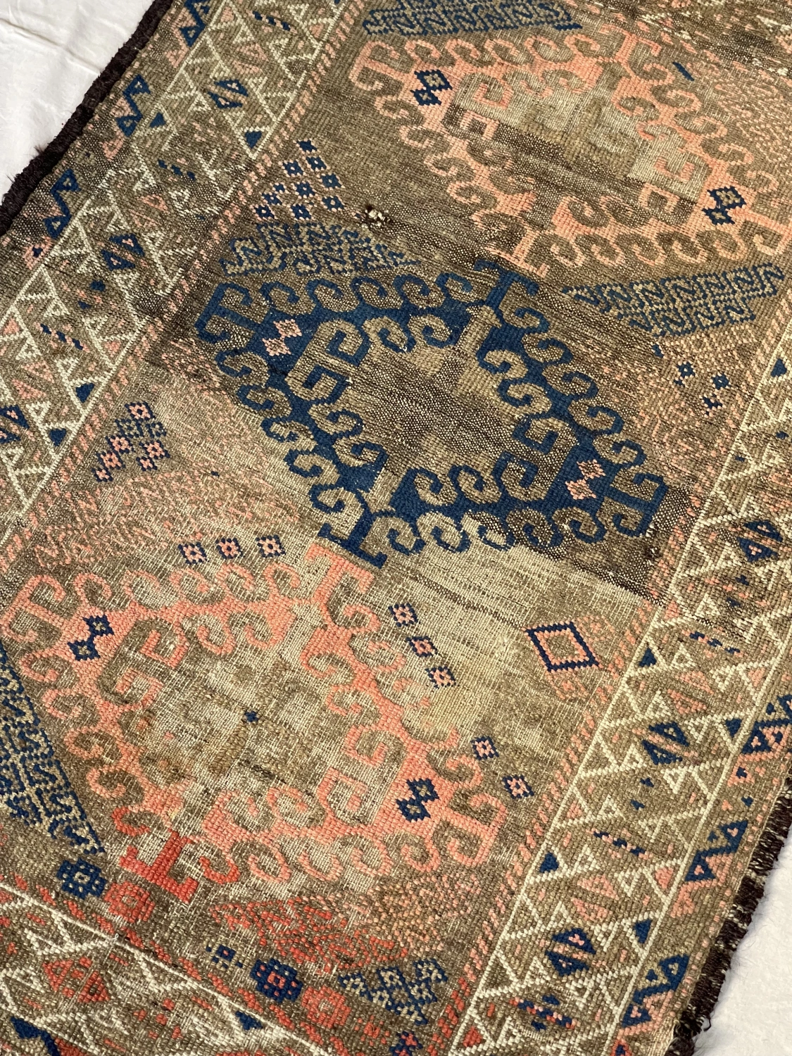 carpet-farshboom-3215344624