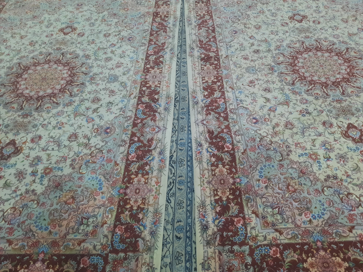 carpet-farshboom-3578687044